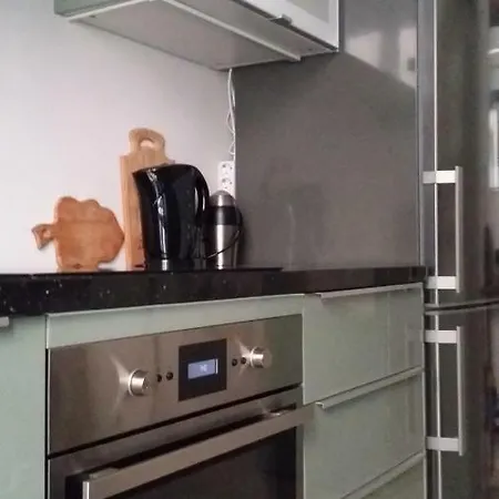 Beautiful 2 Apartment *